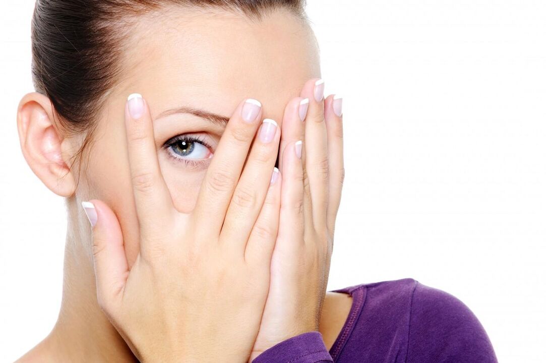 Eye exercise through your fingers